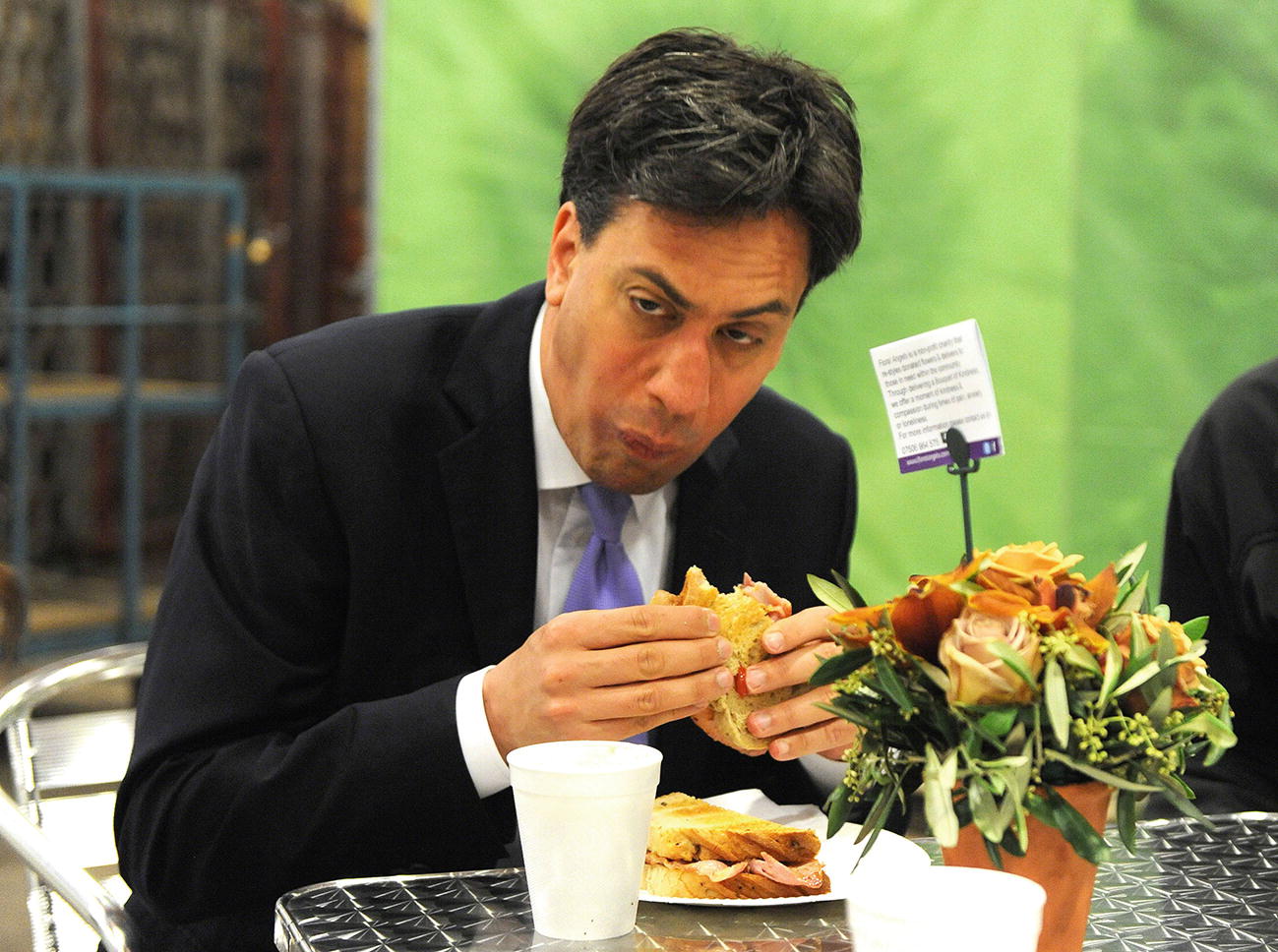 Flashback: Bacon Sandwich Destroys Ed Miliband